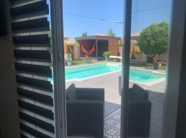 La petite Clavette, hotel em Clavette