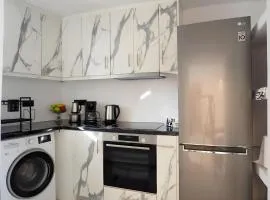 Mitropolis Apartment