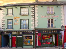 The Horseshoe Bar Accommodation, hotell sihtkohas Listowel