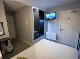 The Horseshoe Bar Townhouse Accommodation