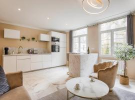 Casa Gauda, Jacuzzi, détente et sérénité – hotel w mieście Falaise