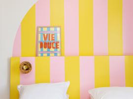 DEMAIN Hôtel & Conciergerie, hotel poblíž Letiště Nantes Atlantique - NTE, Nantes