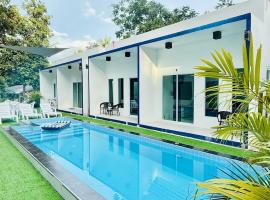 MJOY Resort, hotel v destinaci Taling Ngam pláž
