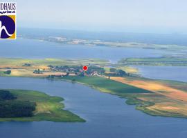 Landhaus Martens, bed and breakfast en Bresewitz