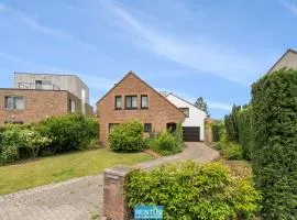 Coppietershof - spacious home with garden near historic Bruges