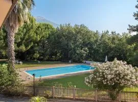 Tra Monti E Mare