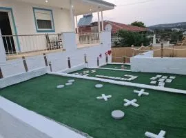 Sea View Hill House