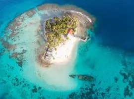 Room on Barco Hundido Island