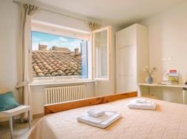 La Rosa nel Borgo - Suite con balcone e garage