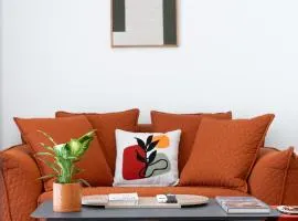 RoomsByRamez -Chill Bright Stay- -Central Athens-