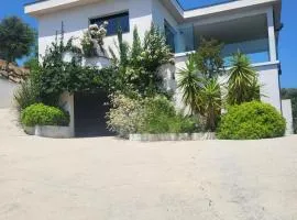 Bas de villa aux portes d'Ajaccio