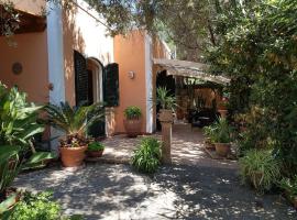 Villa Casa Rosada, casa rústica em Ischia