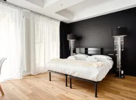 Hostmate - Milano - Imperia's Crystal - Romolo