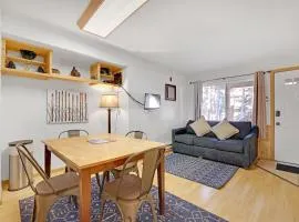 Winterpoint 33B by Ski Country Resorts