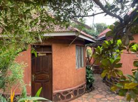 Nilonian Holiday Villa Guest House, homestay di Jinja