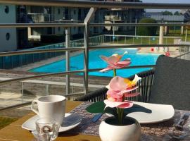 브레데네에 위치한 호텔 Apartment Sea heated Pool with Parking - Promenade Cannes Bredene
