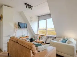 Perfect Stay Holiday, Sea View