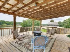 Tennessee River Retreat Multi-Level Deck and Views