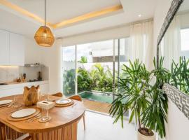 Sunrise Bliss #7 Canggu 2BR Private Pool Villa By Bali Bliss Properties, hotell i Buduk