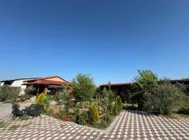 Golden Campsite Villas