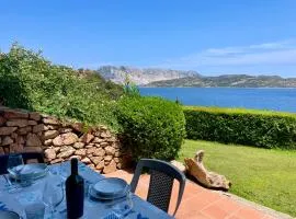 Villaggio Est 2 camere con Giardino Vista Mare