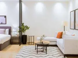 Homtel Residence AUC South 90s