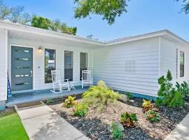 3BR Family Getaway Steps to Sand & Sun