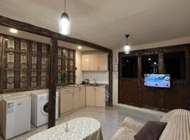 Lucy B&B, hotel v destinaci Goris