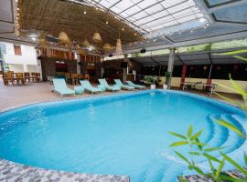 Ha Giang Loop Rabbit Hostel & Tours, Hotel in Ha Giang