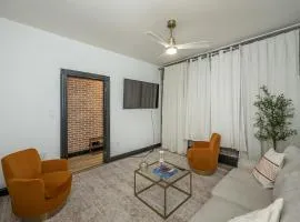 Cozy 2BR Near Tower Grove