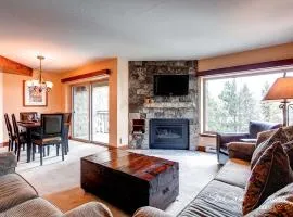 Powderhorn A202 by Ski Country Resorts