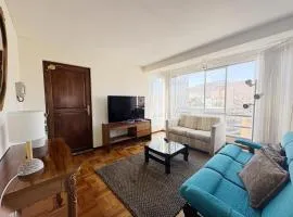 Apartamento con hermosa vista y soleado en Sopocachi