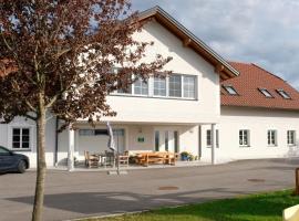 Landhaus Schaidreith, hotel v destinaci Ferschnitz