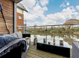 4 Bed in East Cowes 93249