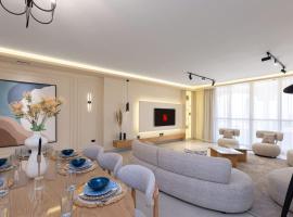 Luxury 3BR - 3 Ensuites - Pool - By Beithady - BH-26-401, hotel en New cairo