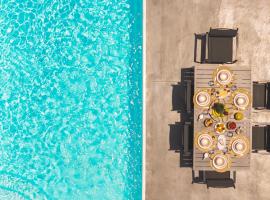 Moirai Pavilions Luxury Villas, hotel 