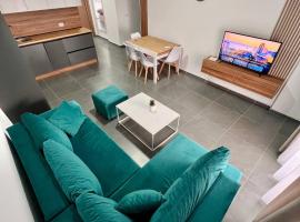 Blue Sapphire By Adriatic Living, ξενοδοχείο σε Shkallnur