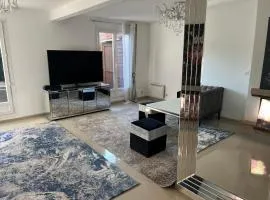 Maison Serenity Domont Retreat