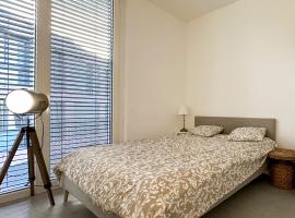 Studio dans les haut de Lausanne 08, hotel v destinaci Le Mont-sur-Lausanne