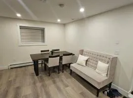 Your Home - Spacious Private Suite