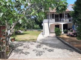 Apartman Vito, Hotel in Milohnići