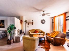 Appartement dans le centre médiéval, hotel v destinaci Hyères