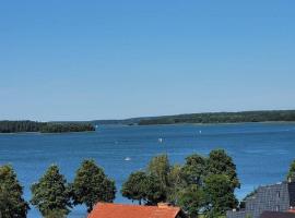 Apartament w Stylu Picasso z Tarasem Widokowym, хотел в Хажукови