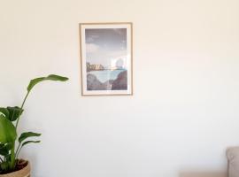 Novo! Jacuzzi, campo e praia, hotel in Vila do Bispo