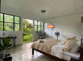 Green Lodge, hotell sihtkohas Guápiles