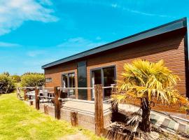 Little Eden Country Park, Bridlington with Private Hot Tubs, hotel en Bridlington