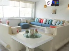 Apt with Jacuzzi Ixtapa Zihuatanejo 3 BR