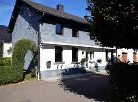 Holiday home for 8 people in Butgenbach