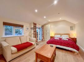 Tibbiwell Lodge，位于佩恩斯威克的酒店