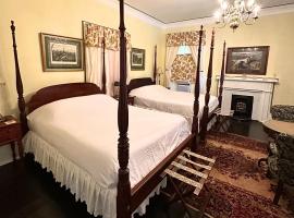 Belmont Inn，謝爾比維爾的飯店